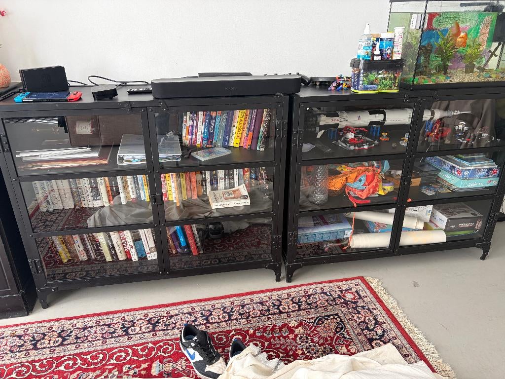 Zwart metalen dressoir 2 x, 100 tot 150 cm, Metaal, 50 tot 75 cm, Ophalen