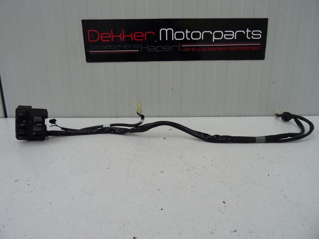 Linker Stuurschakelaar / Bediening Yamaha YZF R1 2020-2025, Gebruikt, -, -, Ophalen of Verzenden