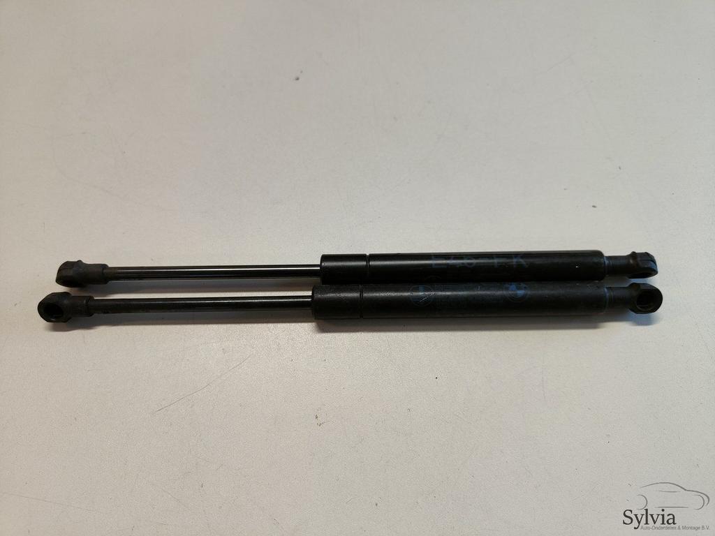 Gasdemper gasveer set voor motorkap BMW 3 serie E46 51238202, Auto-onderdelen, Carrosserie en Plaatwerk, Gebruikt, Ophalen of Verzenden