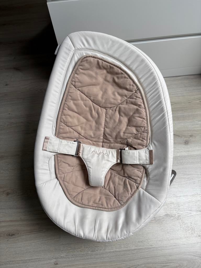 Nuna Leaf Wipstoel Schommelstoel Beige, Kinderen en Baby's, Wipstoeltjes, Gebruikt, Wipstoel, Met gordel(s) of riempje(s), Ophalen