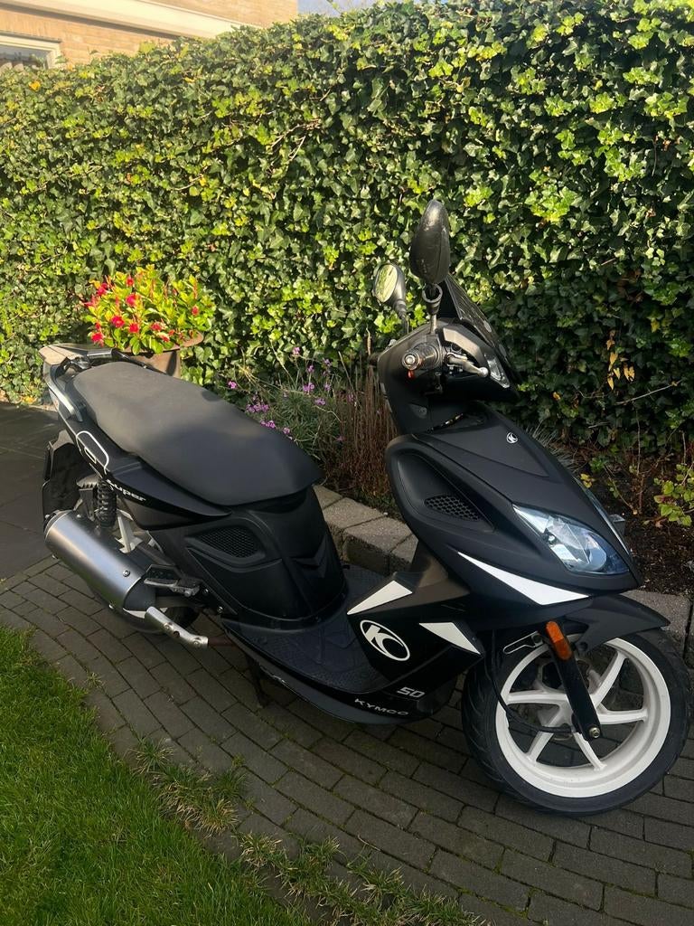 Kymco Super 8 scooter, Fietsen en Brommers, Ophalen