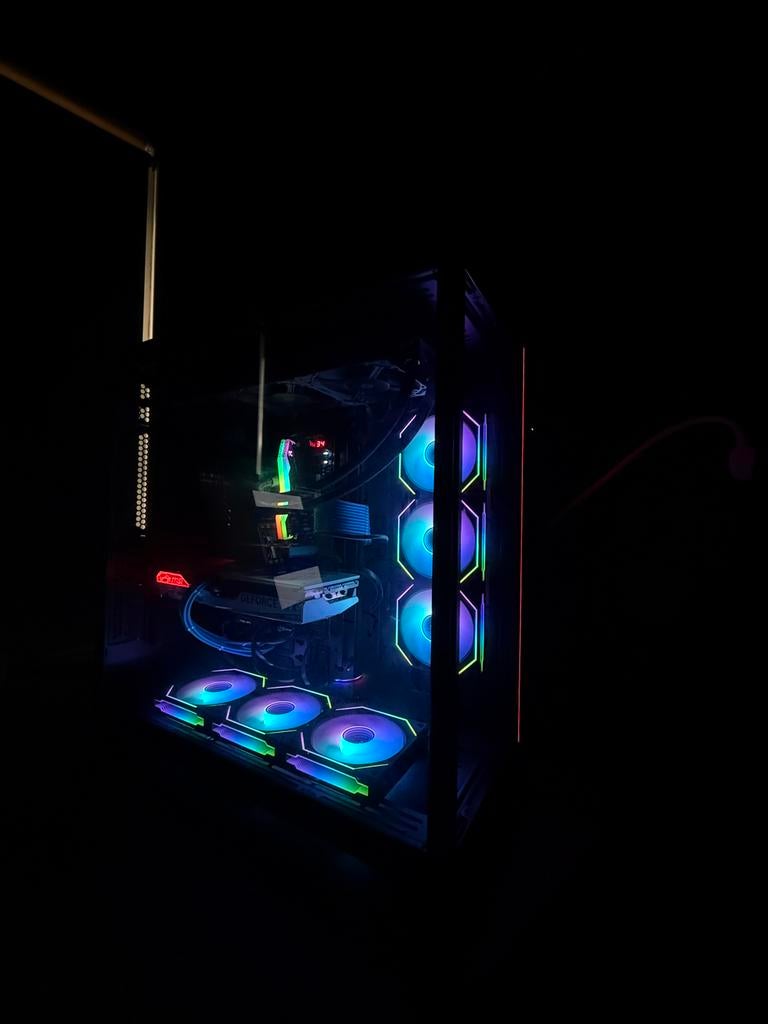 High-End Gaming PC: i9-14900K, RTX 4060 Ti, 7200MHz DDR5, Ophalen, 32 GB, Zo goed als nieuw, Gaming