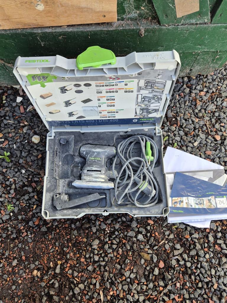 Festool RTS 400 EQ vlakschuurmachine in Systainer, Doe-het-zelf en Verbouw, Gereedschap | Schuurmachines, Gebruikt, Vlakschuurmachine