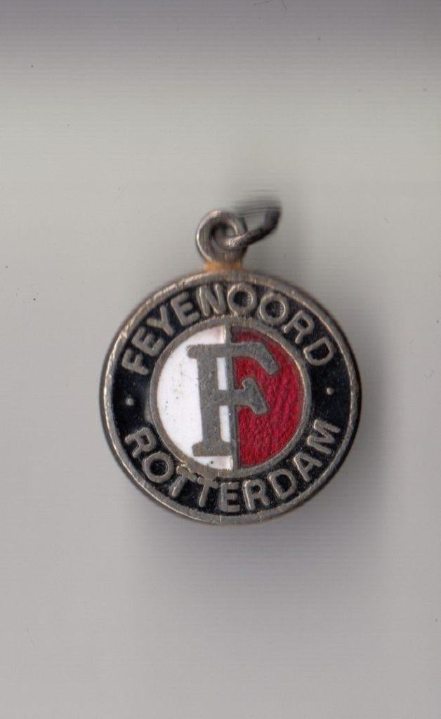 Voetbal emaille Feyenoord Rotterdam logo hanger, Gebruikt, Niet vindbaar, Niet vindbaar, Speldje of Pin