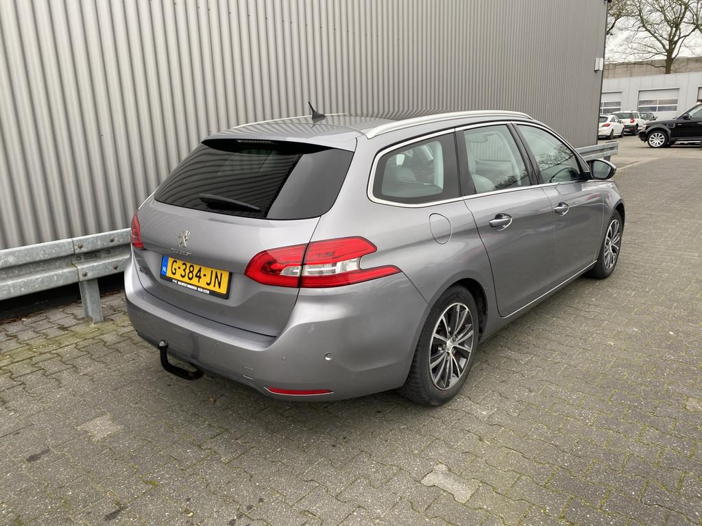 Peugeot 308 SW 1.2 PureTech Allure Leer, Pano, Navi, CC, PDC, Gebruikt, Euro 6, 1199 cc, 1165 kg