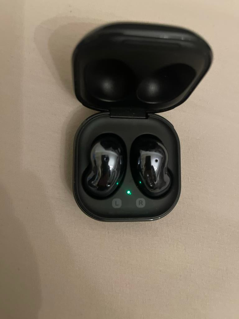 Samsung Galaxy Buds Live, Overige merken, Ophalen of Verzenden, Zo goed als nieuw, Over oor (circumaural)