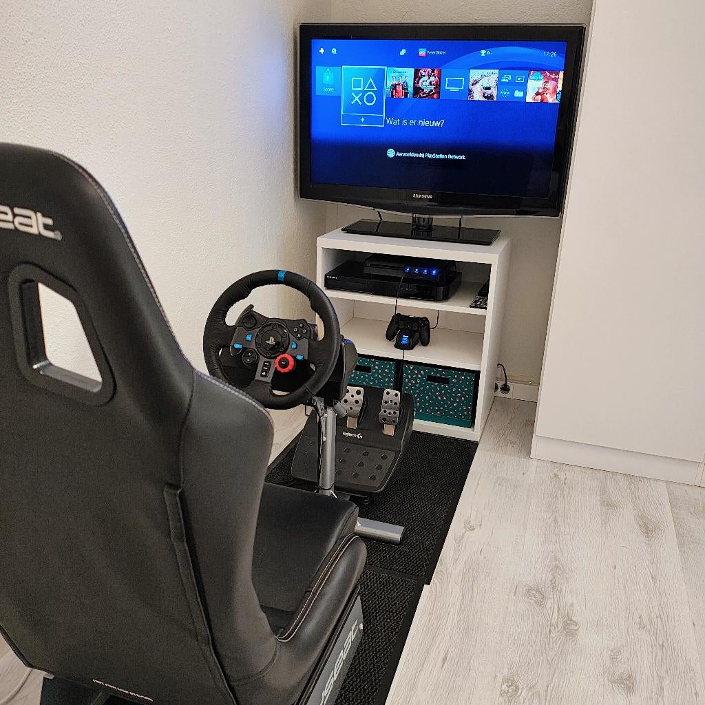 Playseat Evolution, LogitechG29, stuur PS4, complete set, Spelcomputers en Games, Spelcomputers | Sony PlayStation Consoles | Accessoires