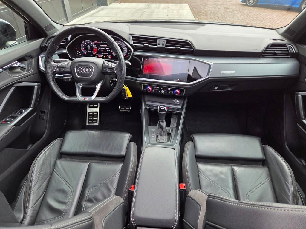 Audi Q3 40 TFSI quattro S Line edition one | Pano | Virtual, Automaat, Gebruikt, Bedrijf, Vierwielaandrijving