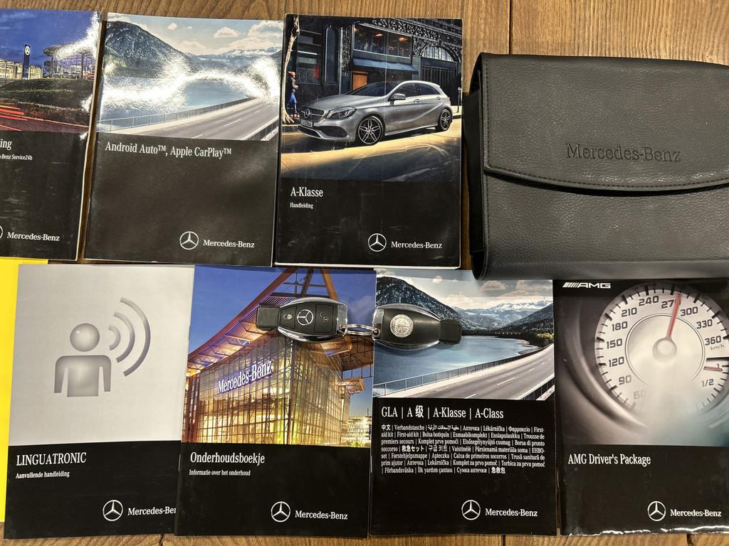 Mercedes-Benz A-Klasse 180 Ambition Automaat | Cruise contro, Gebruikt, 4 cilinders, Met garantie (alle), Leder en Stof