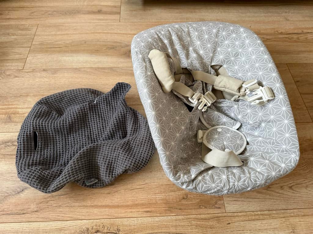 Stokke newborn set met 2 extra hoezen, Ophalen of Verzenden, Gebruikt, Overige typen, Gordel(s)