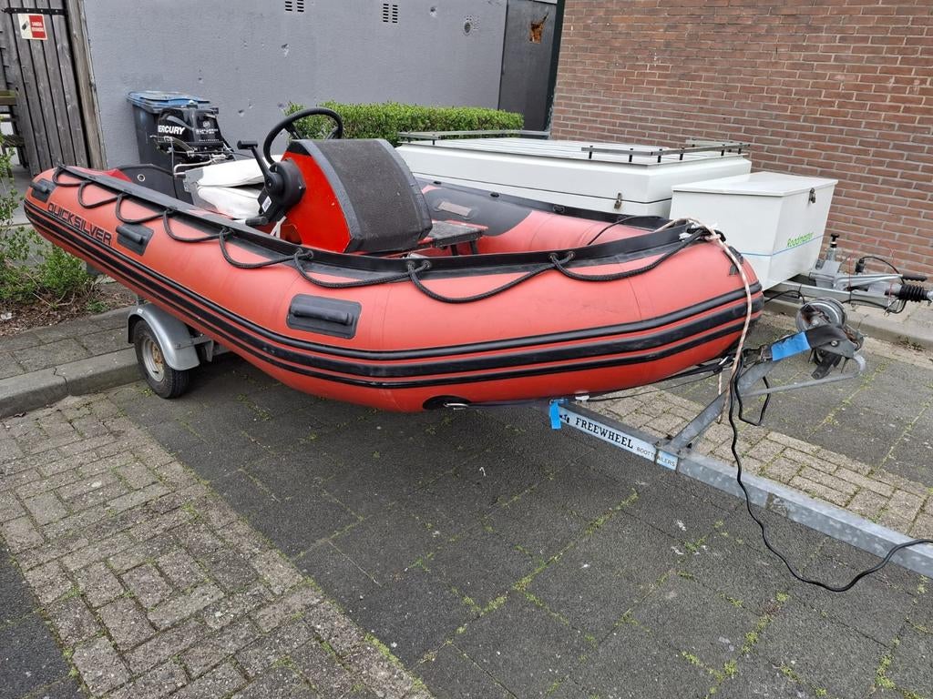 Mercury 6 pk 4t met een quicksilver 380., Ophalen, 5 tot 10 pk, Viertaktmotor, Buitenboordmotor