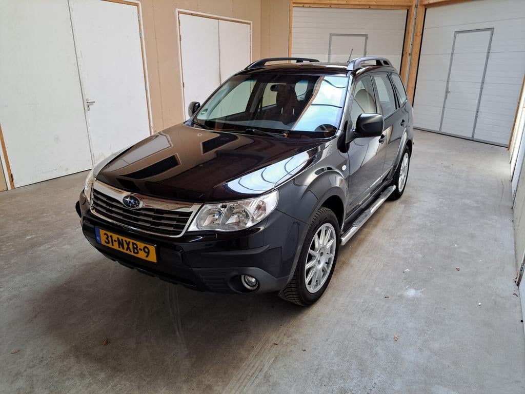 Subaru Forester 2.0L AWD 2011 hoge en lage gearing met LPG, 1994 cc, Zwart, 4 cilinders, 2000 kg