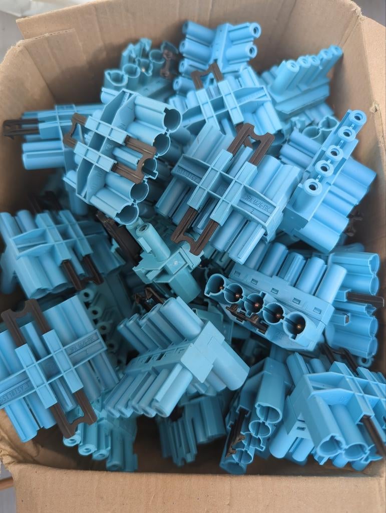 50 x Wieland T-splitter, Ophalen of Verzenden