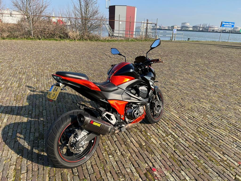 Kawasaki Z800 abs, Motoren, Motoren | Kawasaki, Sportuitlaat, 4 cilinders, Motorrijbewijs A, Particulier