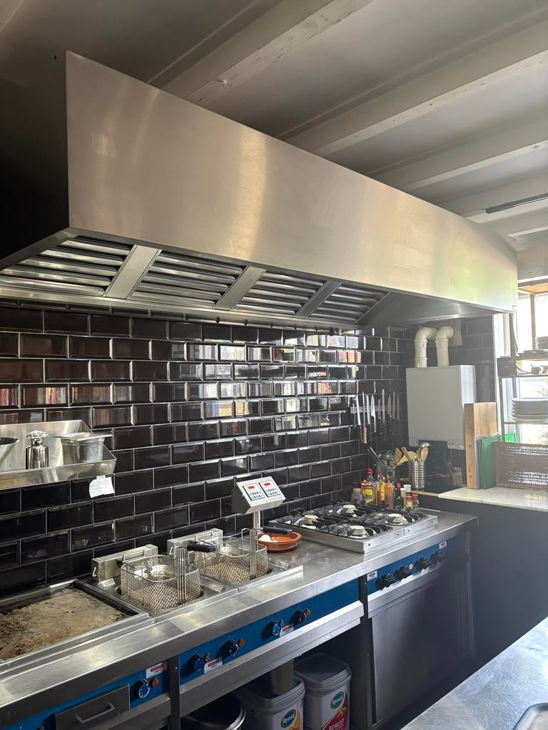 Professionele RVS Afzuigkap voor Horeca Keuken, Gebruikt, Wandschouwkap, 800 m³ per uur of meer, Ophalen of Verzenden