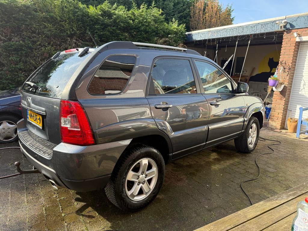 Kia Sportage 2.0 2WD 2010 Antraciet. LPG, Auto's, Kia, Particulier, Sportage, ABS, Adaptive Cruise Control, Airbags, Airconditioning