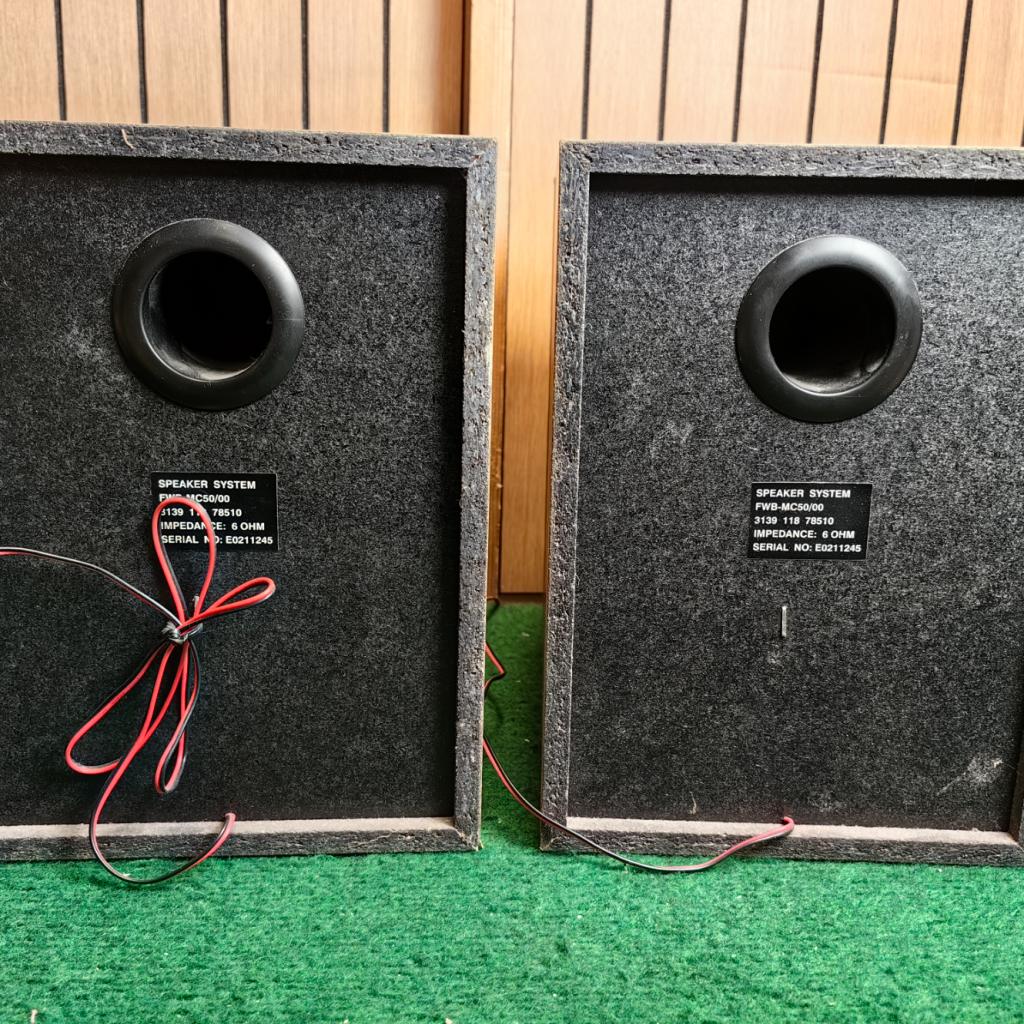 Philips FWB-MC50/00j Speakers, Philips, Zo goed als nieuw, Support@philips.com, Philips Center
Amstelplein 2
1096 BC Amsterdam
Netherlands
