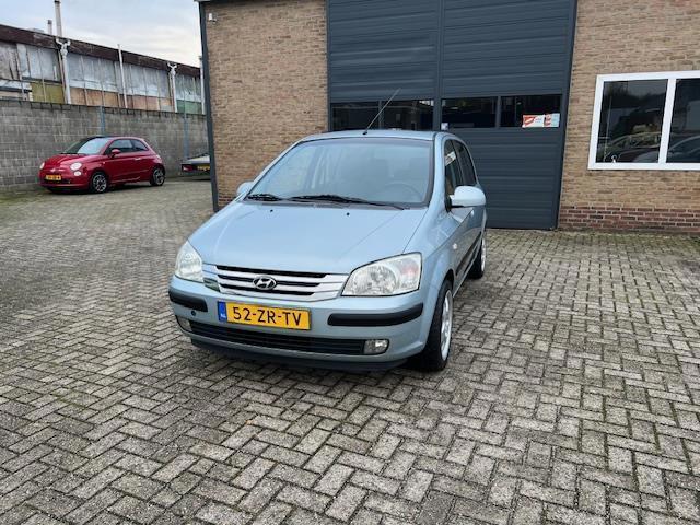 Hyundai Getz 1.3i Active-Cool//Apk 02-2027, Voorwielaandrijving, Stof, Zwart, Blauw