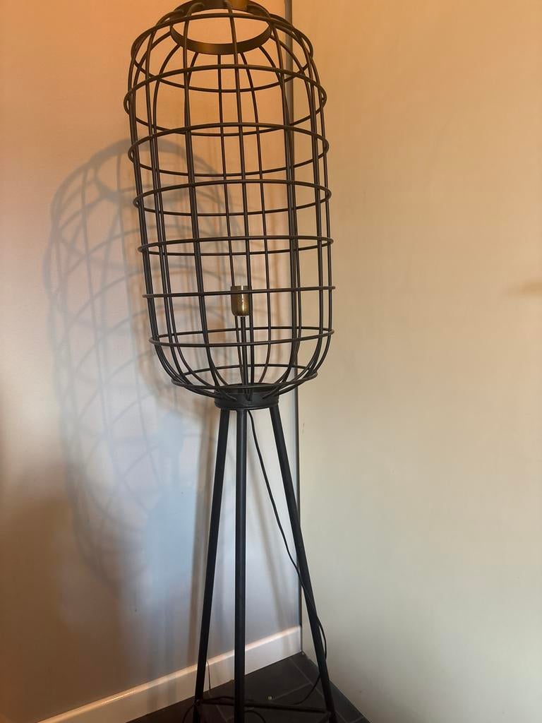 Industriële zwarte staanlamp van Light & Living, Ophalen, Zo goed als nieuw, Metaal, 150 tot 200 cm