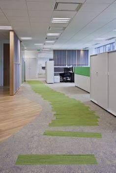 Mooie groene 25cm x 100cm tapijttegels van Interface, Nieuw, Ophalen of Verzenden, 25 tot 50 m², Tapijttegels