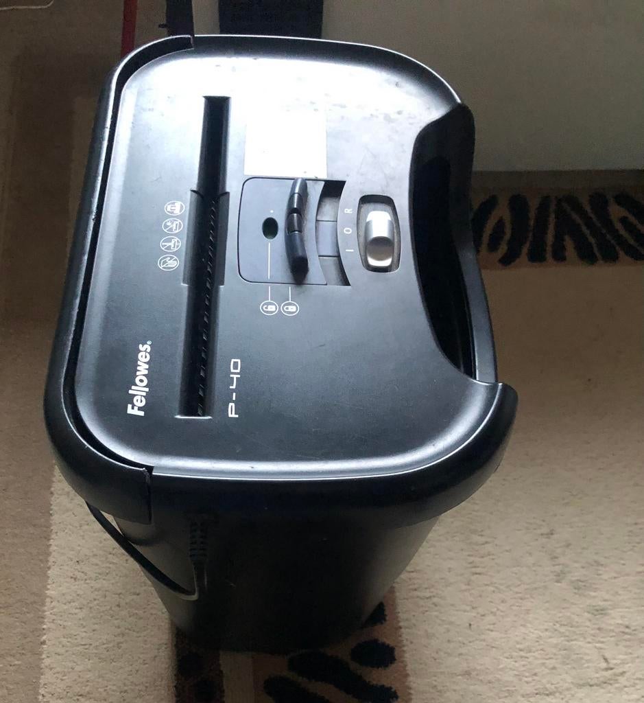 Professionele papierversnipperaar, Ophalen of Verzenden, Gebruikt