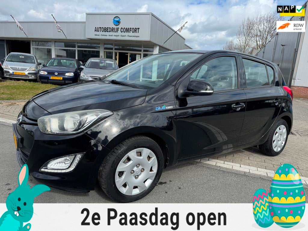 Hyundai I20 1.2i i-Motion, Euro 5, Gebruikt, 4 cilinders, Zwart