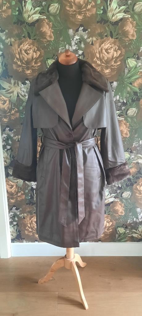 bruin trenchcoat jas nep leren bont Vintage retro nieuw 42, Bruin, Maat 42/44 (L), Nieuw, Ophalen of Verzenden