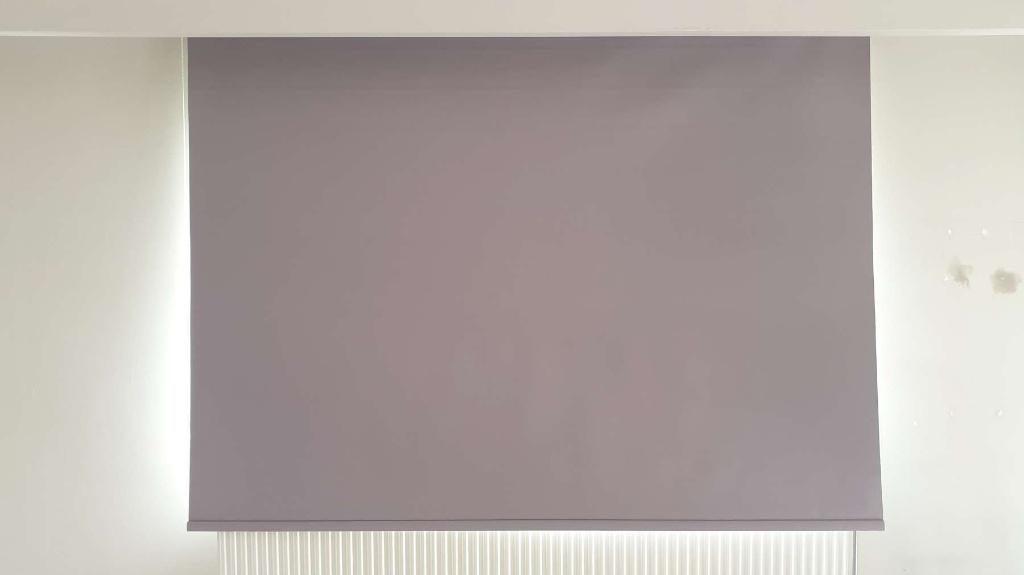 2 rolgordijnen paars B 217 x H 170 / 260 cm, perfekte staat!, Huis en Inrichting, Stoffering | Gordijnen en Lamellen, Ophalen of Verzenden