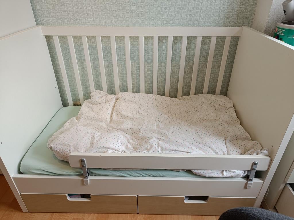 Stuva baby/peuter bed ledikant, Kinderen en Baby's, Ophalen, Gebruikt, Minder dan 140 cm, Matras