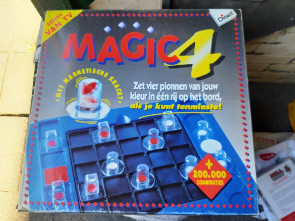 Magic 4 spel van Diest, Peking mysteries spel van MB, Ophalen, MB Spellen, Zo goed als nieuw, Een of twee spelers