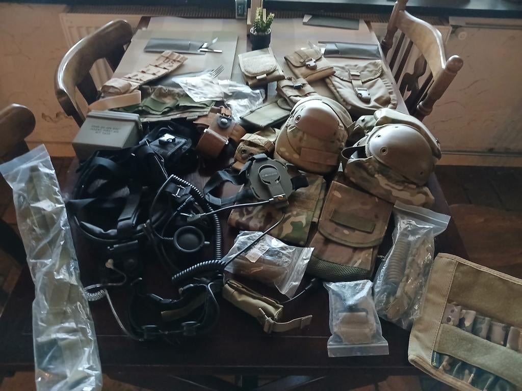 Groot lot airsoft militare spullen, Verzamelen, Ophalen of Verzenden, Landmacht