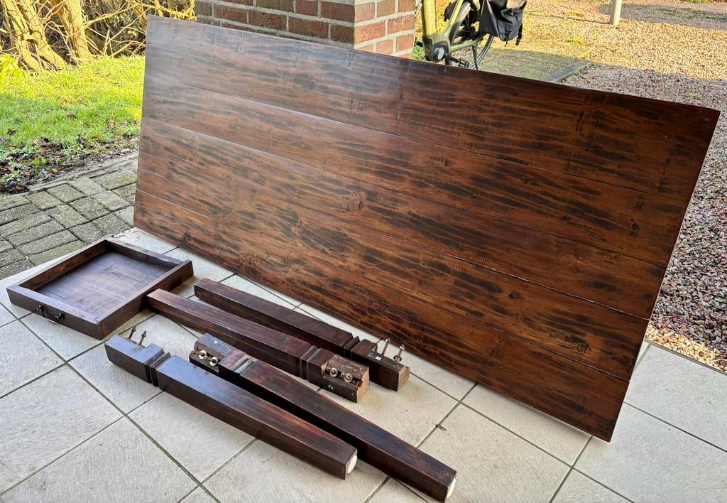 Zware kroegtafel - houten tafel., Huis en Inrichting, Tafels | Eettafels, Ophalen, Kroeg, 50 tot 100 cm, Zo goed als nieuw