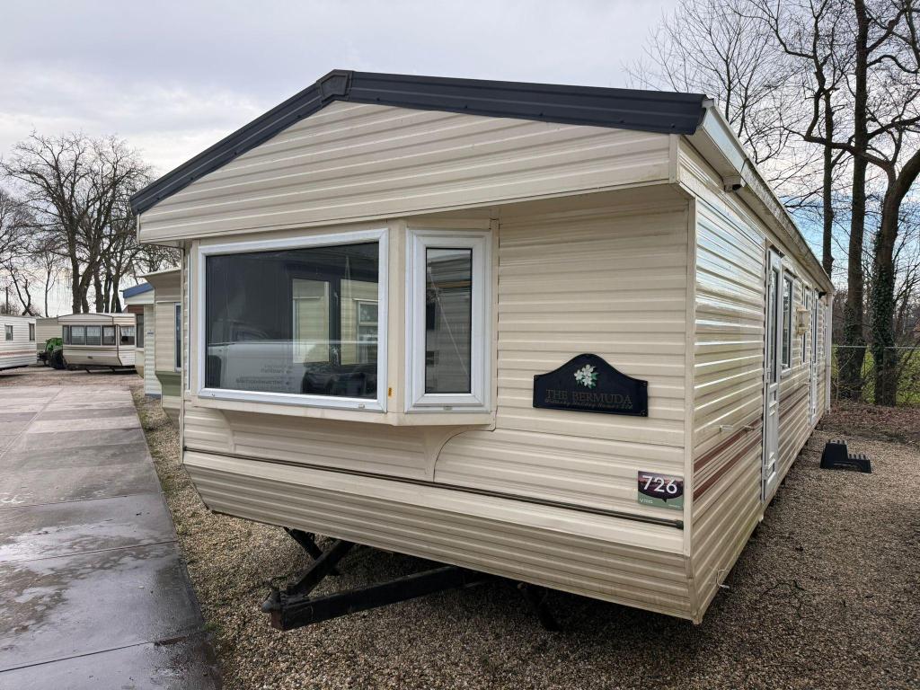 Willerby Bermuda Dubbelglas 11.60 x 3.70 M CV 2 SLP, Niet ingevuld, Niet ingevuld, Niet ingevuld