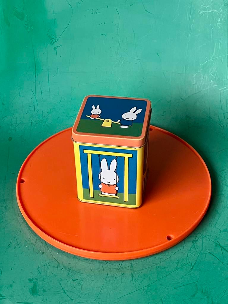 Retro nijntje miffy blikje rechthoek speeltuin Dick Bruna, Ophalen of Verzenden, Gebruikt, Overige, Overige merken