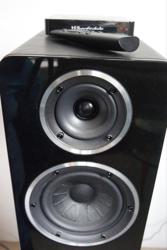 Wharfedale Diamond Active series A 2 luidsprekers, Ophalen