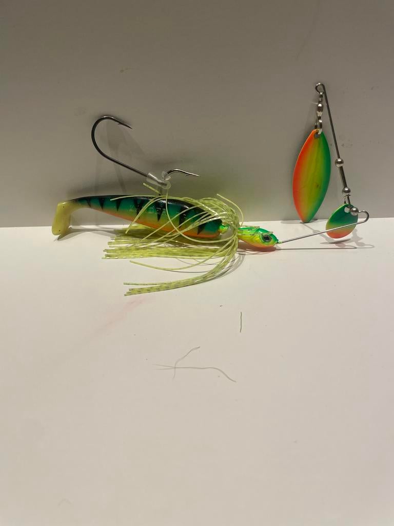 Spinnerbait met fox Shad en Bkk trailerhaak, Watersport en Boten, Hengelsport | Algemeen, Zo goed als nieuw, Kunstaas, Ophalen of Verzenden