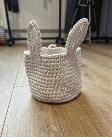 Schattig H&M Home konijnenmandje voor babykamer 15x13cm, Kinderen en Baby's, Kinderkamer | Inrichting en Decoratie, Ophalen of Verzenden
