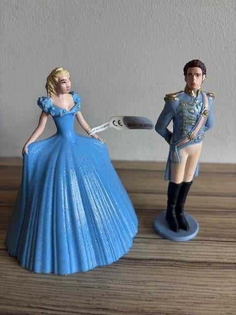 Disney Bullyland Assepoester Cinderella poppetjes figuren, Verzamelen, Poppetjes en Figuurtjes, Ophalen of Verzenden, Zo goed als nieuw