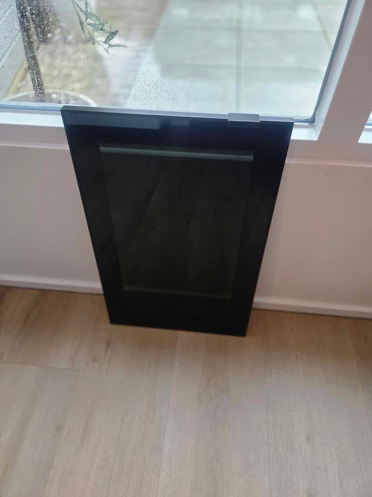 IKEA GLASSVIK glazen deur zwart (602.916.52), Huis en Inrichting, Ophalen of Verzenden