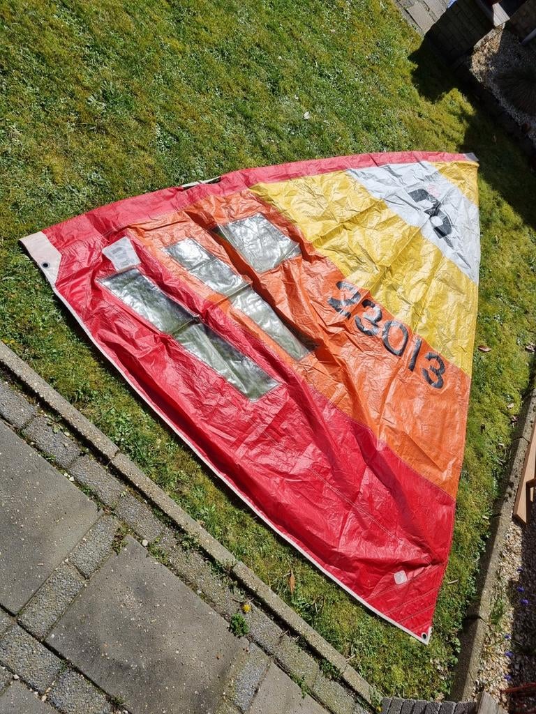 Mistral Competition Zeil+Giek+Zwaard+skeg+Mastvoet-old skool, Watersport en Boten, Ophalen of Verzenden, Gebruikt, Zeil, Minder dan 5 m²