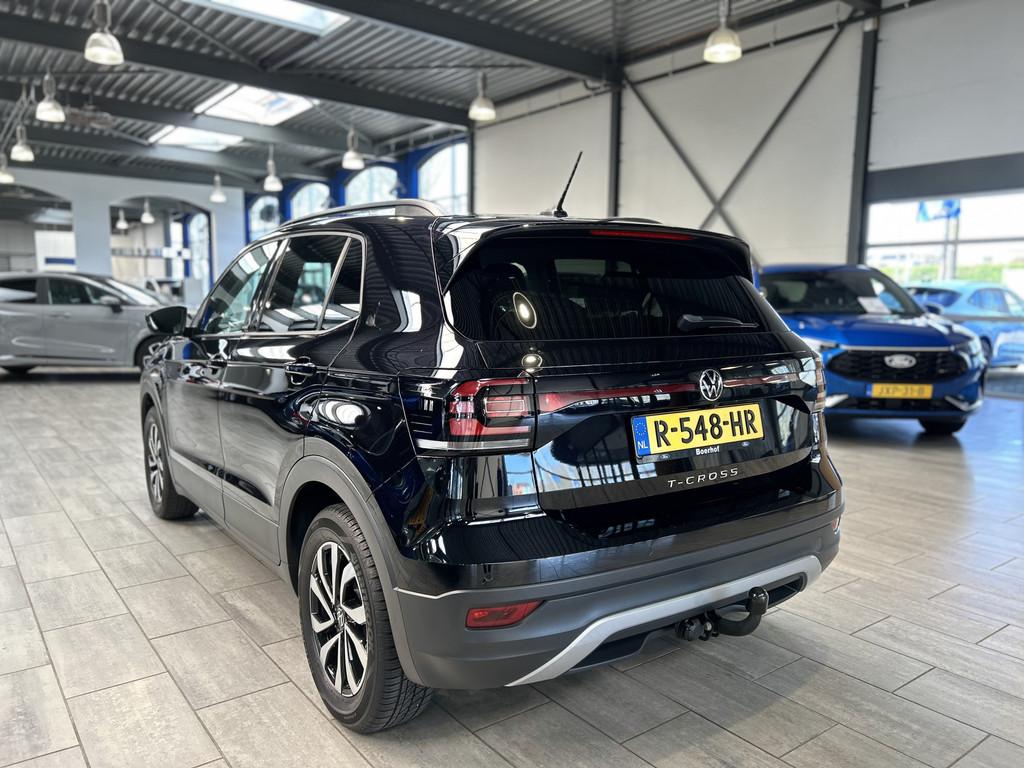 Volkswagen T-Cross 1.0 TSI 110 pk Active | Trekhaak | Camera, 12 maanden, Gebruikt, Zwart, Bedrijf
