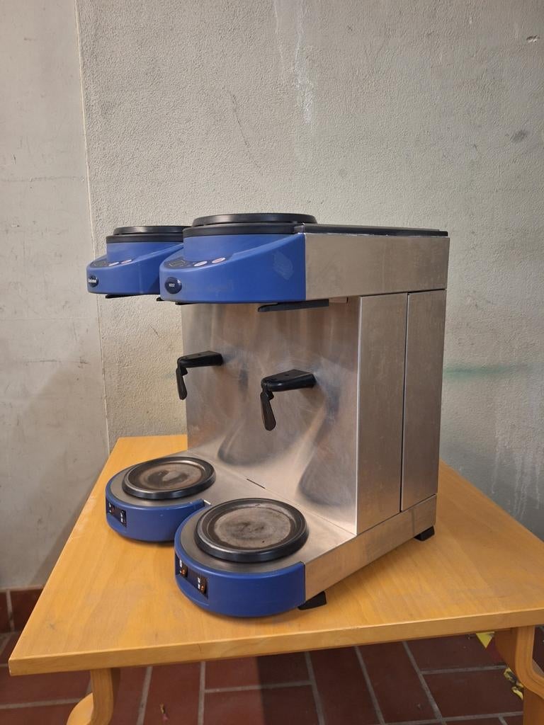 Animo M202 koffiemachine, Witgoed en Apparatuur, Gebruikt, 10 kopjes of meer, Koffiemachine, Gemalen koffie