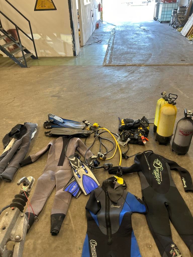 Complete duikuitrusting - Ideaal voor beginners, Watersport en Boten, Duiken, Gebruikt, Duikpak, Ophalen of Verzenden