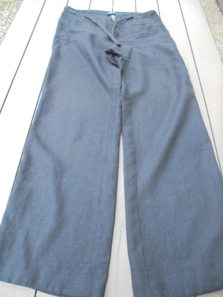 Zwarte broek ROSNER, Kleding | Dames, Broeken en Pantalons, Maat 38/40 (M), Zwart, Ophalen of Verzenden, Zo goed als nieuw