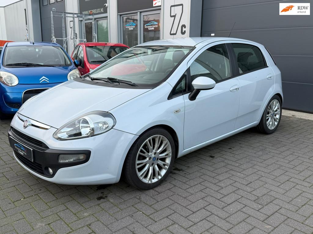 Fiat Punto Evo 1.4 AIRCO | ELEKTR PAKKET | NAVI | NIEUWE APK, Voorwielaandrijving, Euro 5, Stof, 4 cilinders