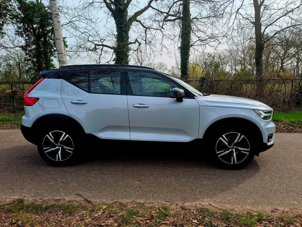 Volvo XC40 1.5 T3 R-Design / panoramadak, Auto's, Volvo, 163 pk, Bedrijf, Nieuw, SUV of Terreinwagen