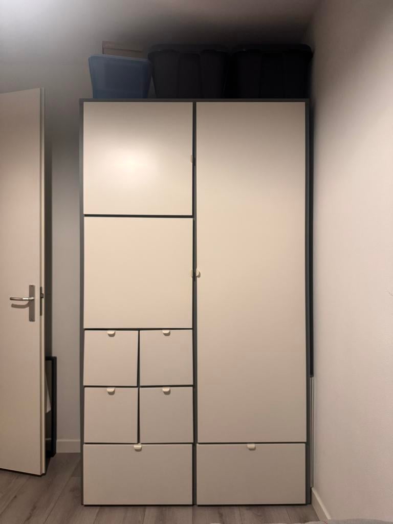 Ikea VISTHUS kledingkast, grijs/wit, Huis en Inrichting, Kasten | Kledingkasten, Overige materialen, 100 tot 150 cm, 200 cm of meer
