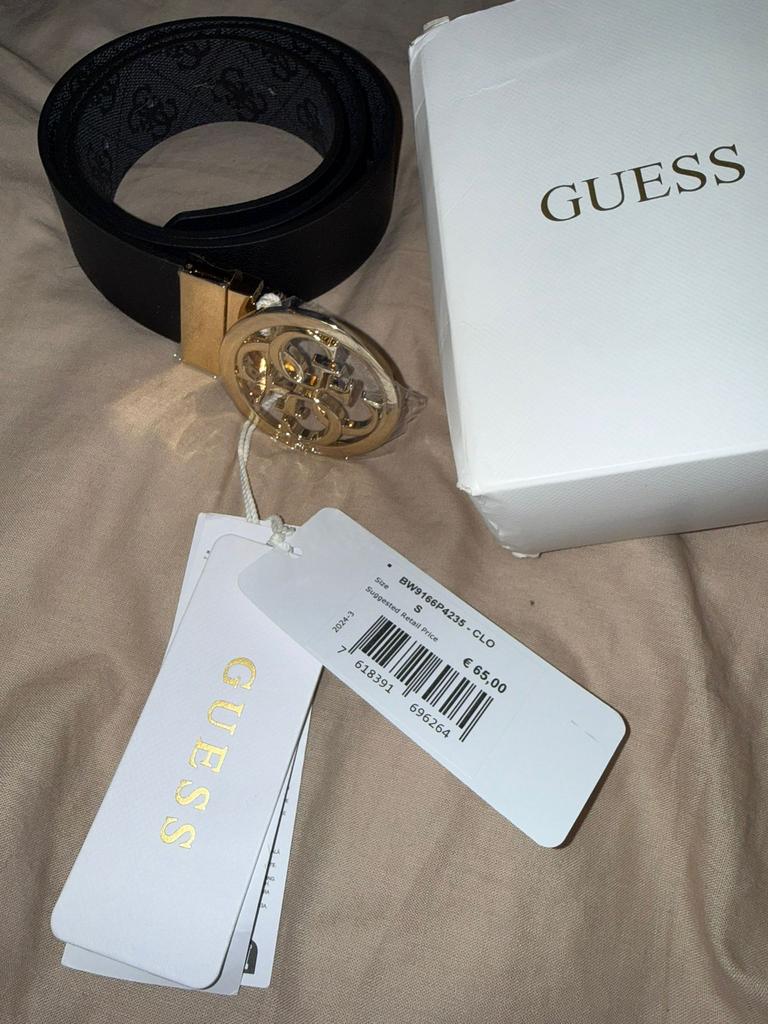 Nieuwe GUESS Riem (Maat S) – Nooit gedragen met doos, Ophalen of Verzenden, Zo goed als nieuw, Zwart, Tailleriem