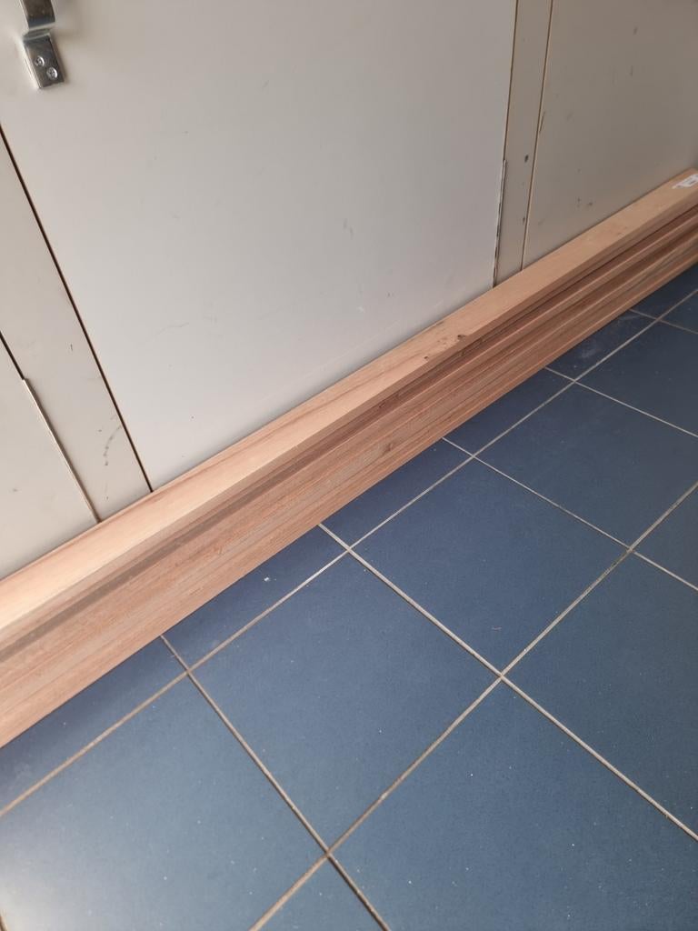 Hardhout delen, Ophalen of Verzenden, Overige materialen, Plinten