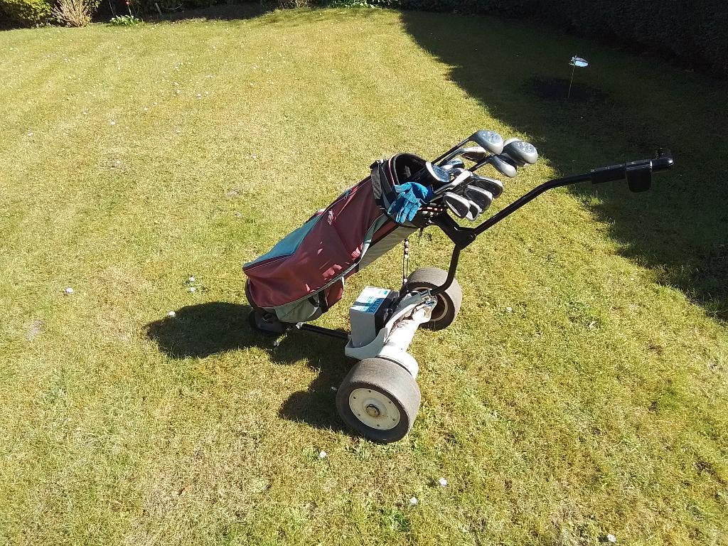 Golfset + elekt. trolley, Ophalen, Gebruikt, Golfkar, Overige merken